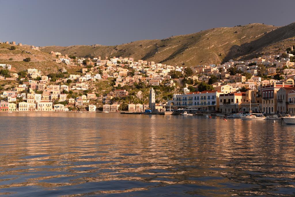 Symi Port View Apartment Εξωτερικό φωτογραφία