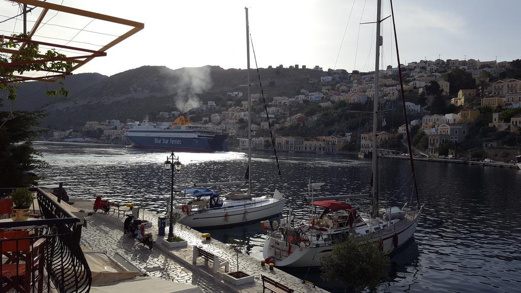 Symi Port View Apartment Εξωτερικό φωτογραφία